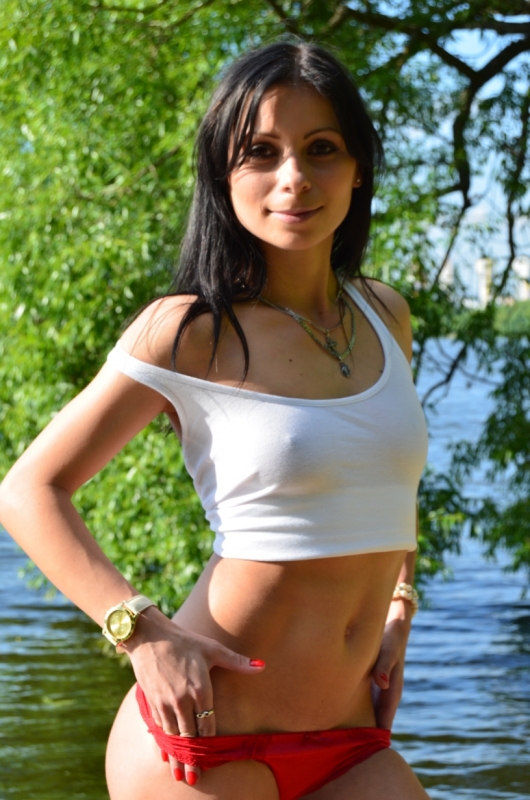 Марианна, 22